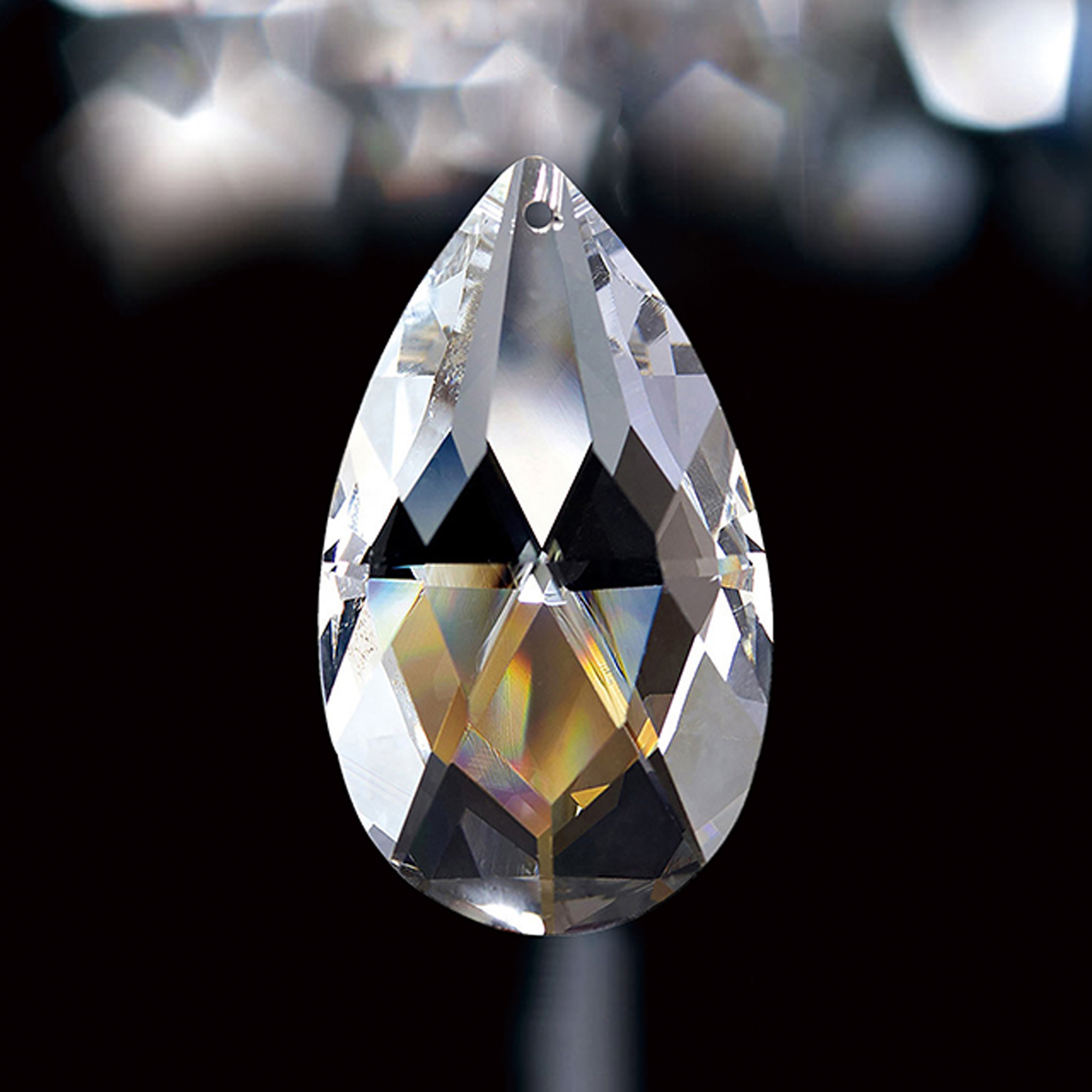 C20050  Crystal Pendalogue, No Ring Or Pin Included 50mm